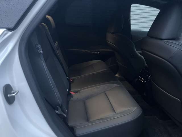 レクサス ＲＸ３５０ｈ バージョンＬ R5年 (近畿) 99