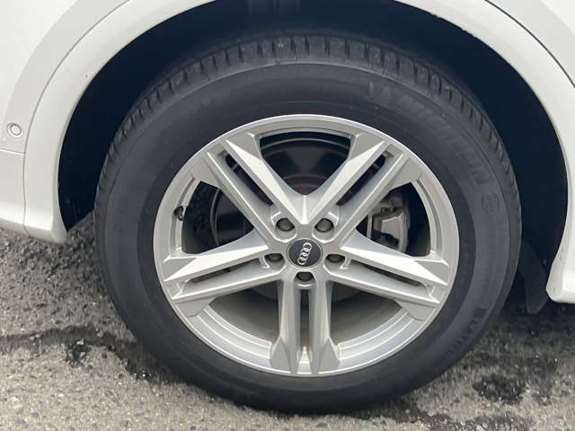 アウディ Ｑ５ ２．０ ＴＦＳＩ クワトロ スポーツ Ｓラインパッケージ ４ＷＤ H30年 (近畿) 99
