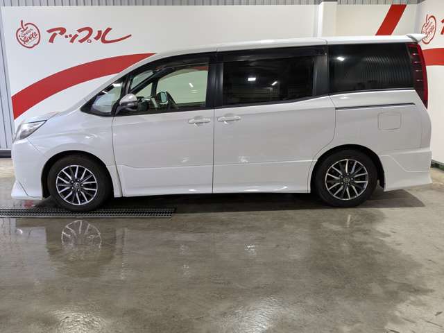 トヨタ ノア ２．０ ＳＩ ４ＷＤ H26年 () 99