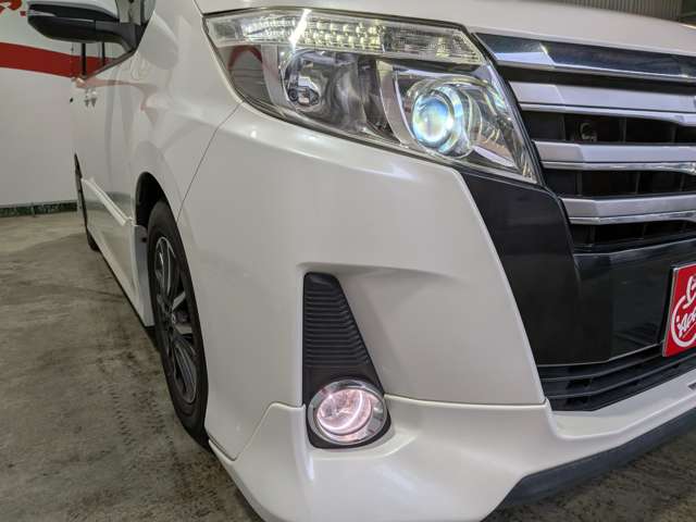 トヨタ ノア ２．０ ＳＩ ４ＷＤ H26年 () 99