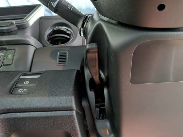 ホンダ Ｎ　ＢＯＸ カスタム ６６０ ターボ ４ＷＤ R8年 (東北) 99