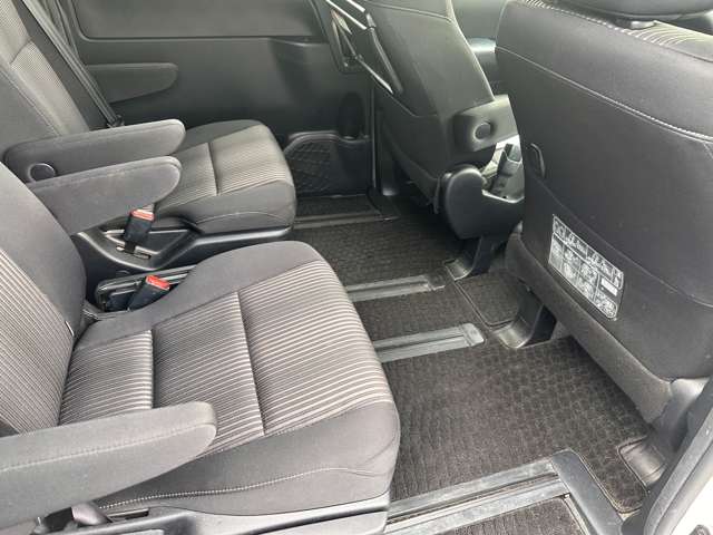 トヨタ ノア ２．０ ＳＩ H29年 () 99