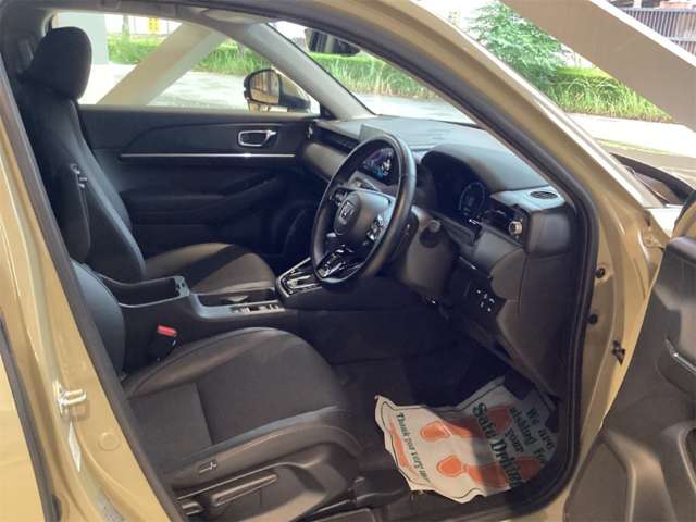 ホンダ ヴェゼル １．５ Ｅ：ＨＥＶ Ｚ R5年 () 99