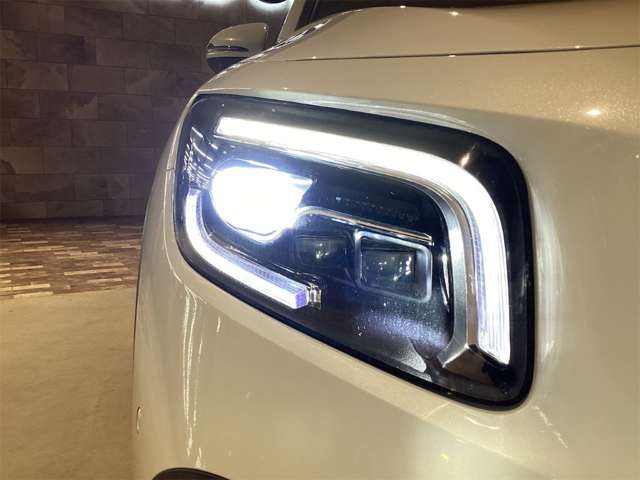 メルセデスベンツ ＧＬＢクラス ２００Ｄ ４マチック ディーゼルターボ ４ＷＤ ＭＰ２０２３０１ R5年 (近畿) 99