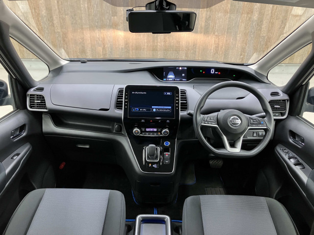 日産 セレナ １．２ Ｅ－ＰＯＷＥＲ ＸＶ R3年 (近畿) 99
