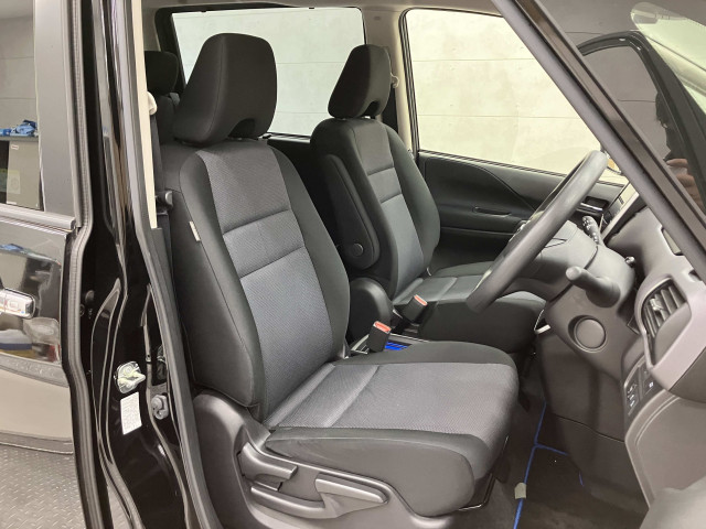 日産 セレナ １．２ Ｅ－ＰＯＷＥＲ ＸＶ R3年 (近畿) 99