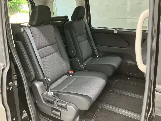 日産 セレナ １．２ Ｅ－ＰＯＷＥＲ ＸＶ R3年 (近畿) 99