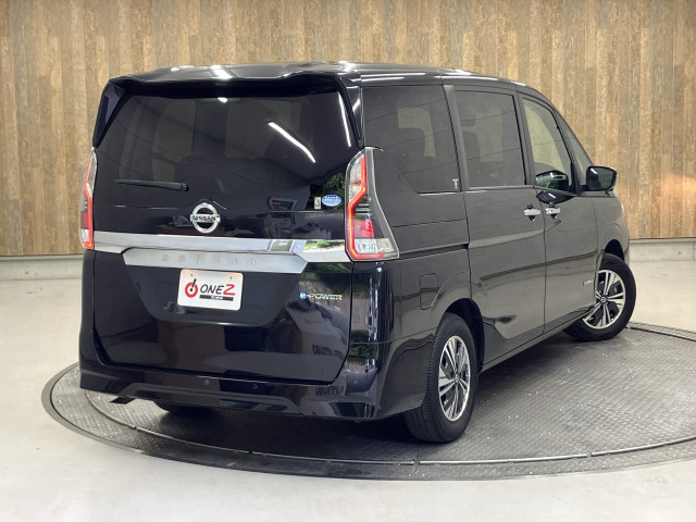 日産 セレナ １．２ Ｅ－ＰＯＷＥＲ ＸＶ R3年 (近畿) 99