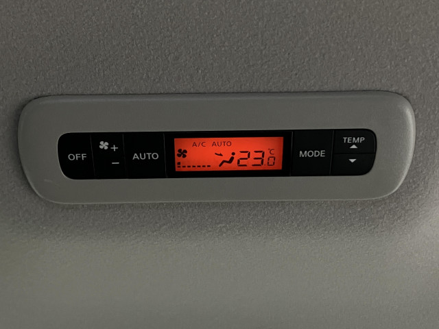 日産 エルグランド ２．５ ２５０ハイウェイスターＳ アーバンクロム R2年 (近畿) 99