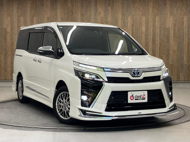 トヨタ ヴォクシー １．８ ハイブリッド ＺＳ 煌ＩＩＩ R3年 (近畿) 99
