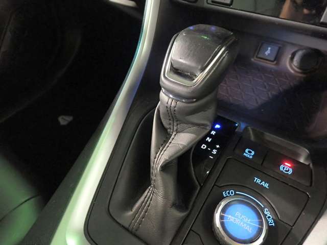トヨタ ＲＡＶ４ ２．５ ハイブリッド Ｇ Ｅ－ＦＯＵＲ ４ＷＤ R3年 () 99