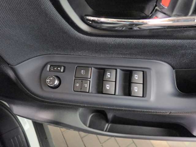 トヨタ ヴォクシー ２．０ ＺＳ 煌ＩＩ H29年 () 99