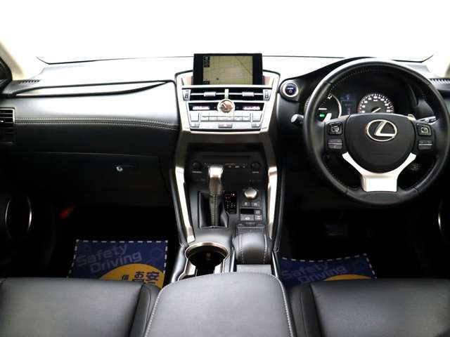 レクサス ＮＸ３００ｈ Ｉパッケージ H29年 () 99