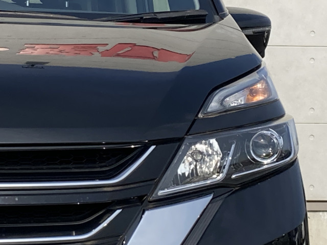 日産 セレナ ２．０ ハイウェイスター H28年 (四国) 99