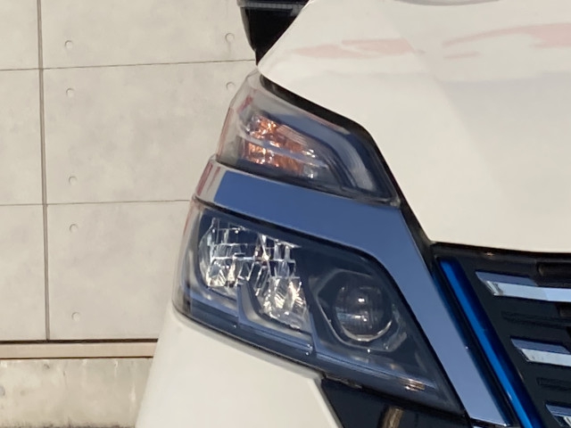 日産 セレナ １．２ Ｅ－ＰＯＷＥＲ ハイウェイスター Ｖ R4年 (四国) 99