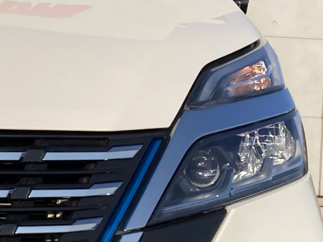 日産 セレナ １．２ Ｅ－ＰＯＷＥＲ ハイウェイスター Ｖ R4年 (四国) 99