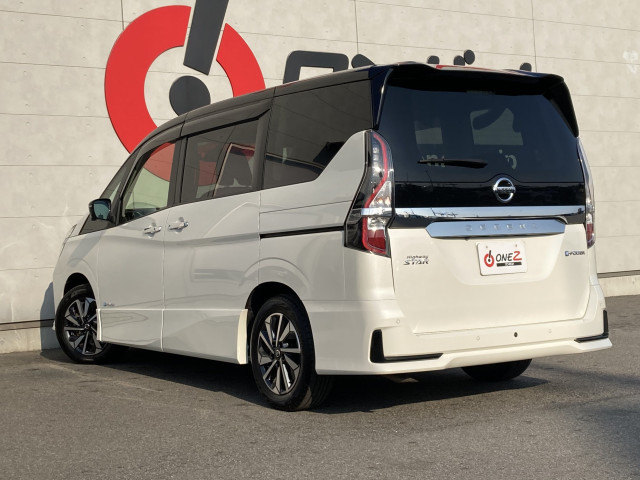 日産 セレナ １．２ Ｅ－ＰＯＷＥＲ ハイウェイスター Ｖ R4年 (四国) 99