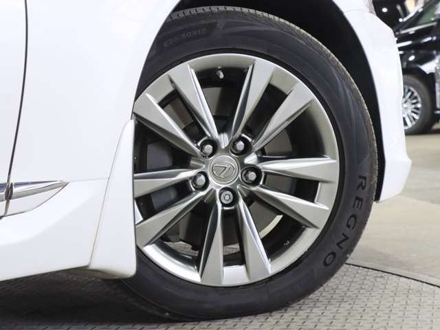 レクサス ＬＳハイブリッド ６００Ｈ バージョンＣ Ｉパッケージ ４ＷＤ H28年 (関東) 99