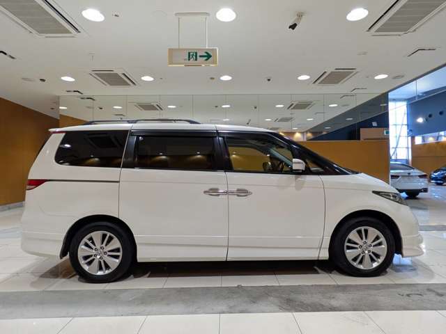 ホンダ エリシオン ２．４ Ｇ エアロ ＨＤＤナビスペシャルパッケージ ４ＷＤ H20年 (関東) 99