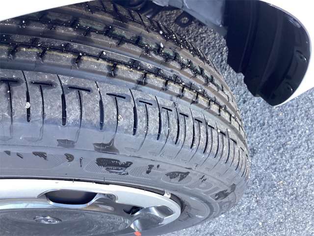 トヨタ シエンタ １．５ Ｚ R7年 (近畿) 99