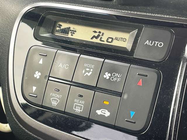 ホンダ Ｎ　ＢＯＸ ６６０ カスタムＧ ターボＳＳパッケージ ２トーンカラースタイル H26年 () 99