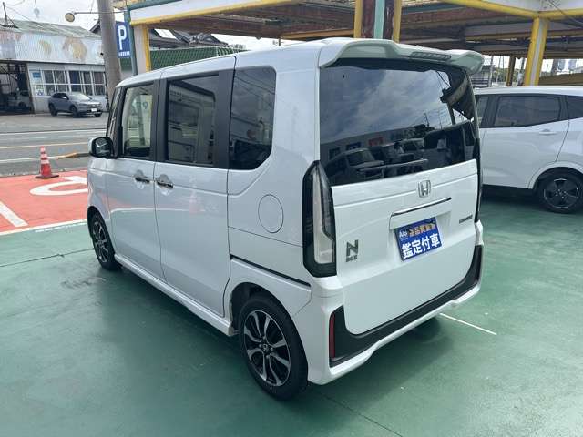 ホンダ Ｎ　ＢＯＸ カスタム ６６０ コーディネートスタイル モノトーン R8年 (東海) 99