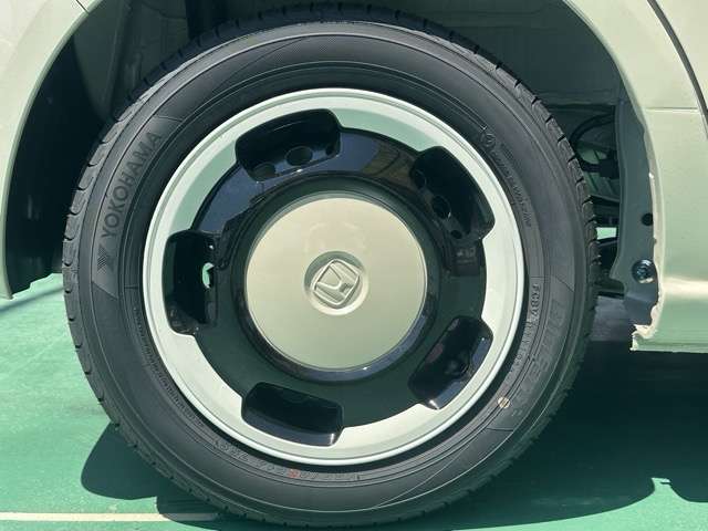 ホンダ Ｎ　ＢＯＸ ６６０ ファッションスタイル ２トーン R8年 (東海) 99