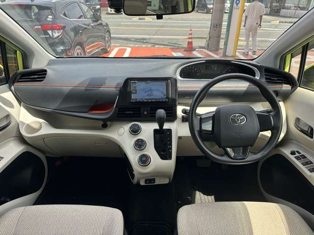 トヨタ シエンタ １．５ Ｘ R3年 (東海) 99