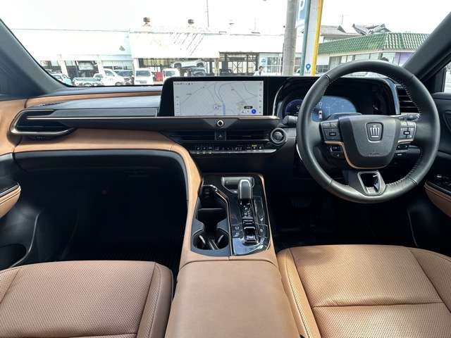 トヨタ クラウン　スポーツ　ハイブリッド ２．５ Ｚ Ｅ－ＦＯＵＲ ４ＷＤ R6年 (東海) 99