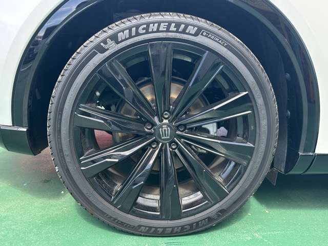 トヨタ クラウン　スポーツ　ハイブリッド ２．５ Ｚ Ｅ－ＦＯＵＲ ４ＷＤ R6年 (東海) 99