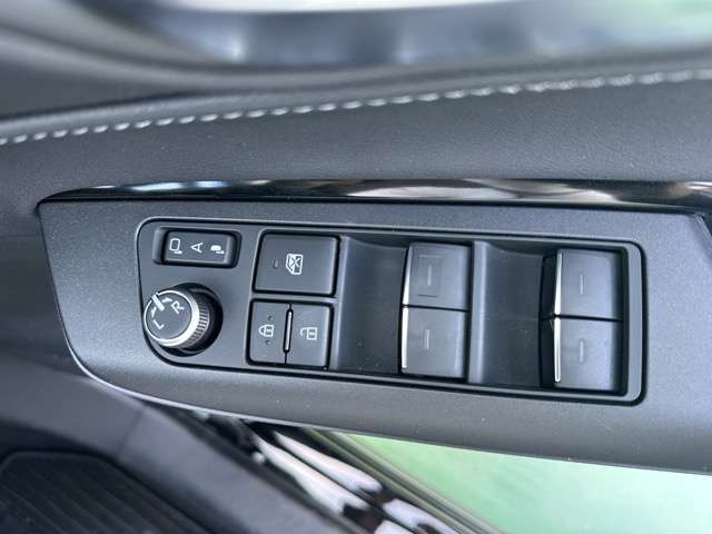 トヨタ ハリアー ２．０ Ｓ R5年 (東海) 99