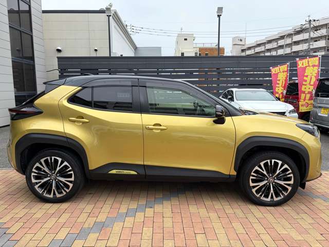 トヨタ ヤリスクロス　ハイブリッド １．５ ハイブリッド Ｚ Ｅ－ＦＯＵＲ ４ＷＤ R2年 () 99