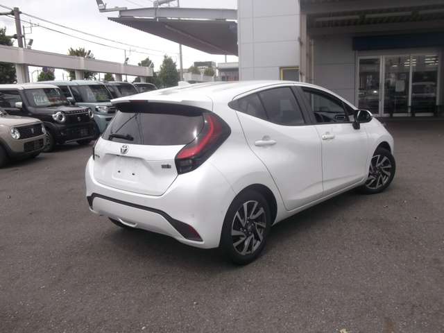トヨタ アクア １．５ Ｚ R3年 (関東) 99