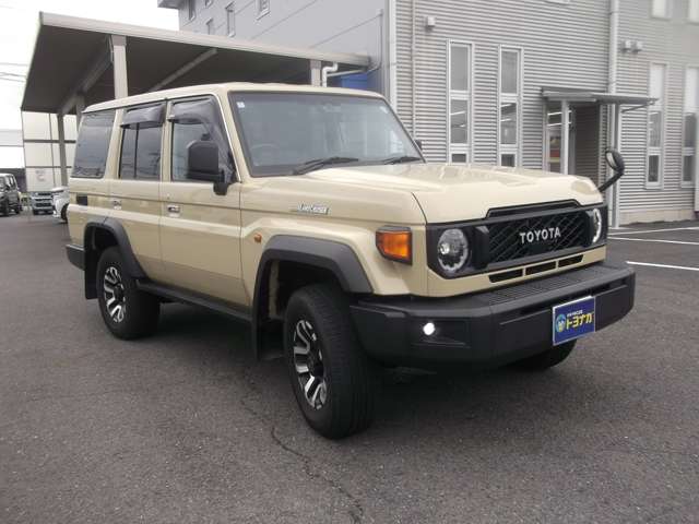 トヨタ ランドクルーザー７０ ２．８ ＡＸ ディーゼルターボ ４ＷＤ R6年 (関東) 99