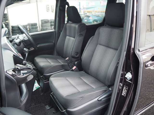 トヨタ ヴォクシー ２．０ ＺＳ H29年 () 99