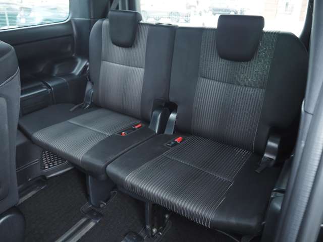 トヨタ ヴォクシー ２．０ ＺＳ H29年 () 99