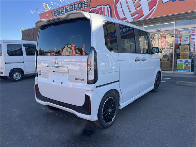 ホンダ Ｎ　ＢＯＸ カスタム ６６０ ターボ コーディネートスタイル モノトーン R7年 (関東) 99