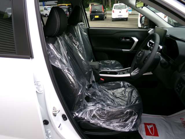 ダイハツ ロッキー １．０ プレミアム Ｇ ４ＷＤ R8年 () 99