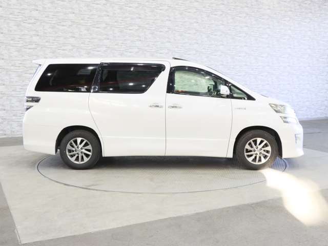 トヨタ ヴェルファイア　ハイブリッド ２．４ ＺＲ ４ＷＤ H24年 (関東) 99