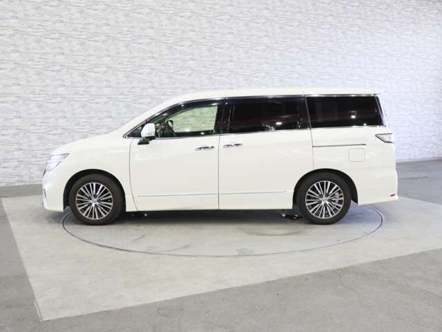 日産 エルグランド ２．５ ２５０ハイウェイスターＳ H29年 (関東) 99