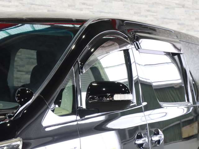 トヨタ ヴェルファイア　ハイブリッド ２．４ ＺＲ ４ＷＤ H25年 (関東) 99