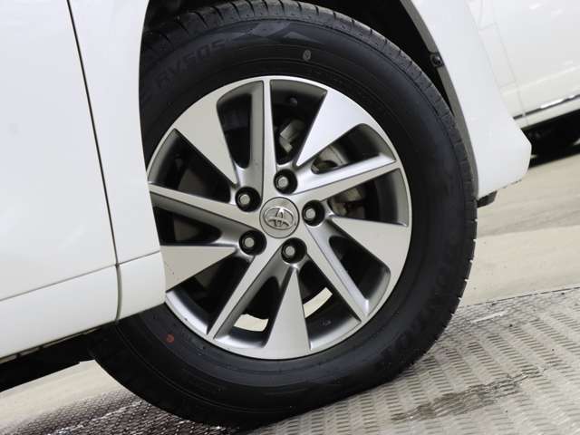 トヨタ アルファード　ハイブリッド ２．４ Ｘ ４ＷＤ H26年 (関東) 99