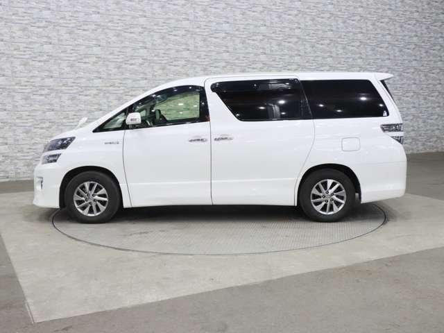 トヨタ ヴェルファイア　ハイブリッド ２．４ ＺＲ ４ＷＤ H24年 (関東) 99