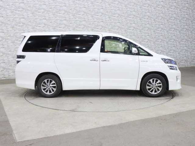 トヨタ ヴェルファイア　ハイブリッド ２．４ ＺＲ ４ＷＤ H24年 (関東) 99