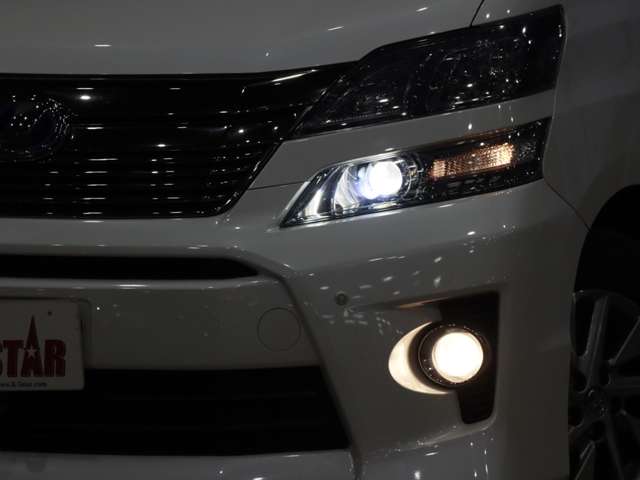 トヨタ ヴェルファイア　ハイブリッド ２．４ ＺＲ ４ＷＤ H24年 (関東) 99