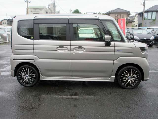スズキ スペーシア ６６０ カスタム ハイブリッド ＧＳ ４ＷＤ R6年 () 99