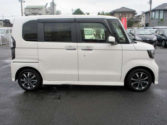ホンダ Ｎ　ＢＯＸ カスタム ６６０ Ｇ Ｌ ホンダセンシング H30年 (関東) 99