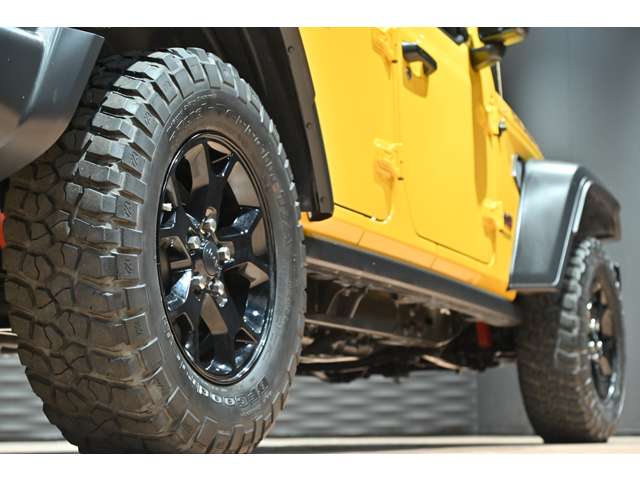ジープ ラングラー　アンリミテッド アンリミテッド ルビコン スカイワンタッチパワートップ ４ＷＤ R1年 () 99