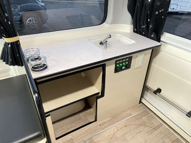 トヨタ ハイエースバン グリーンハンズ H29年 () 99