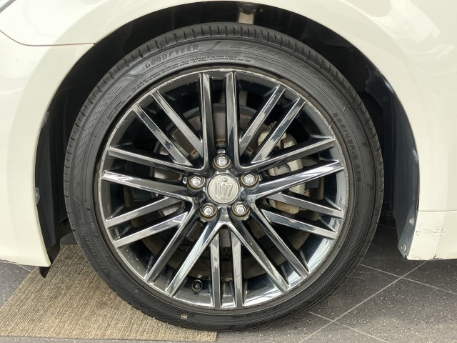 トヨタ クラウン　ハイブリッド ハイブリッド ２．５ Ｓ ブラックスタイル H27年 (近畿) 99